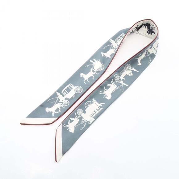 HERMES White Leather Scarf - Picture 3 of 5